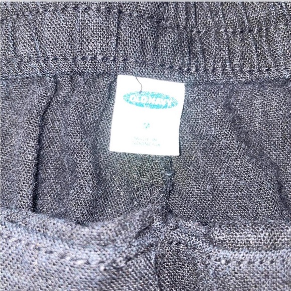 Old Navy Black Linen Shorts - Picture 2 of 7